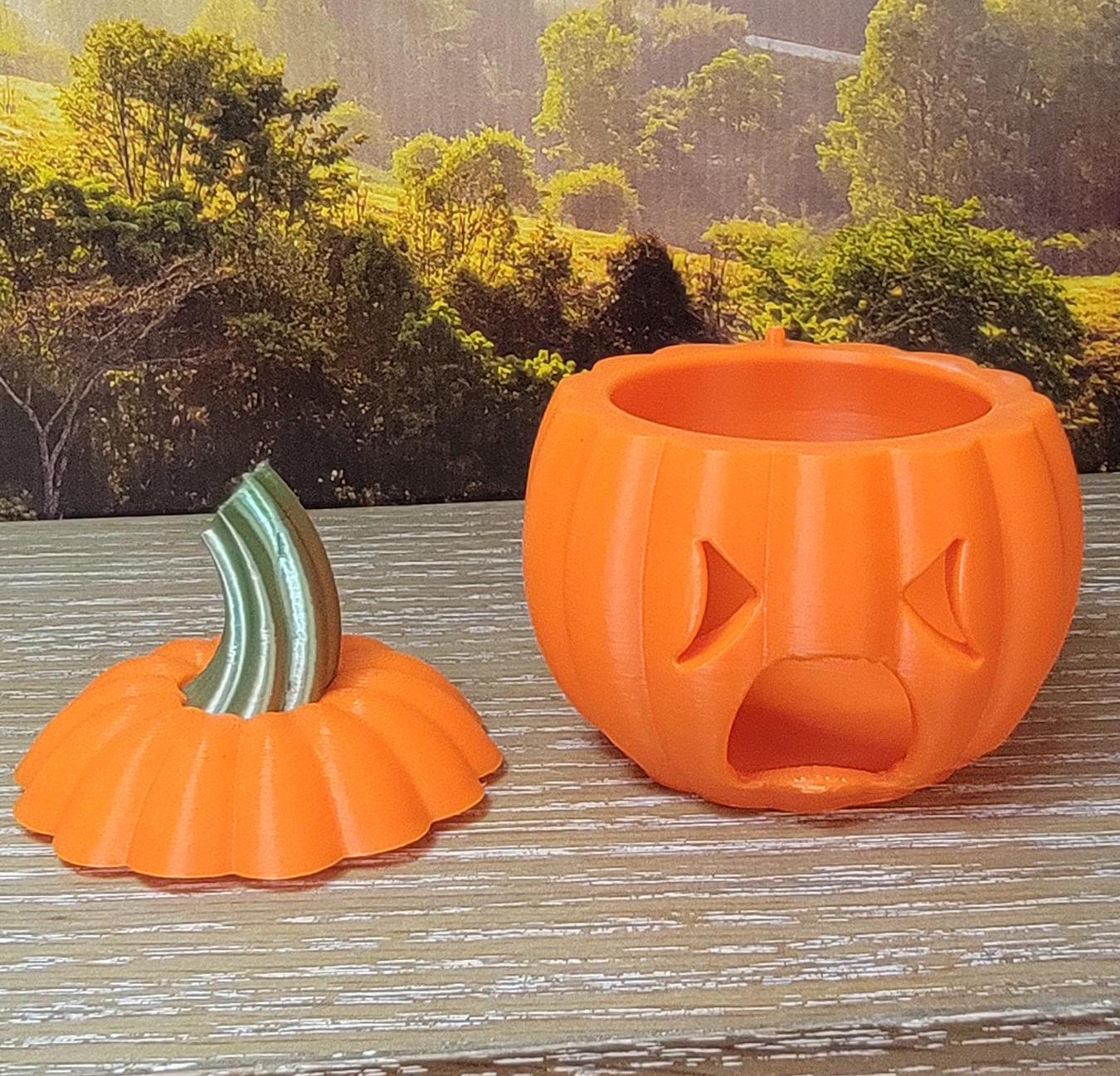 Halloween jack-o-lantern tealight holders