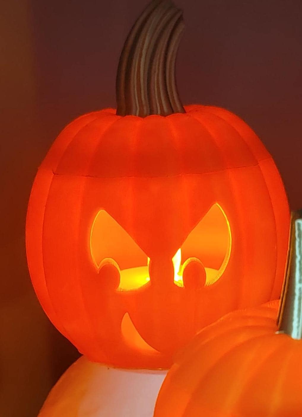 Halloween jack-o-lantern tealight holders